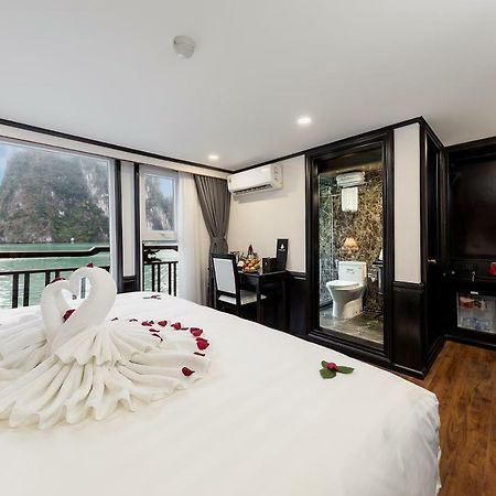 Margaret Cruises Hotel Ha Long Buitenkant foto
