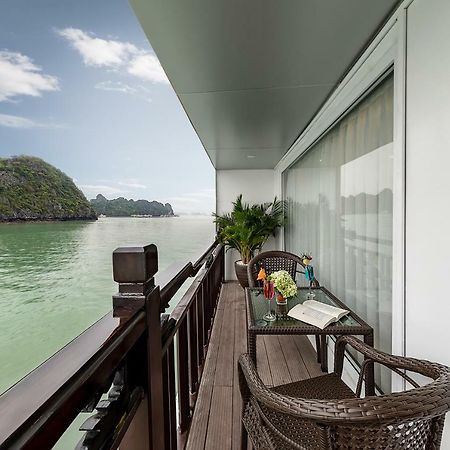 Margaret Cruises Hotel Ha Long Buitenkant foto