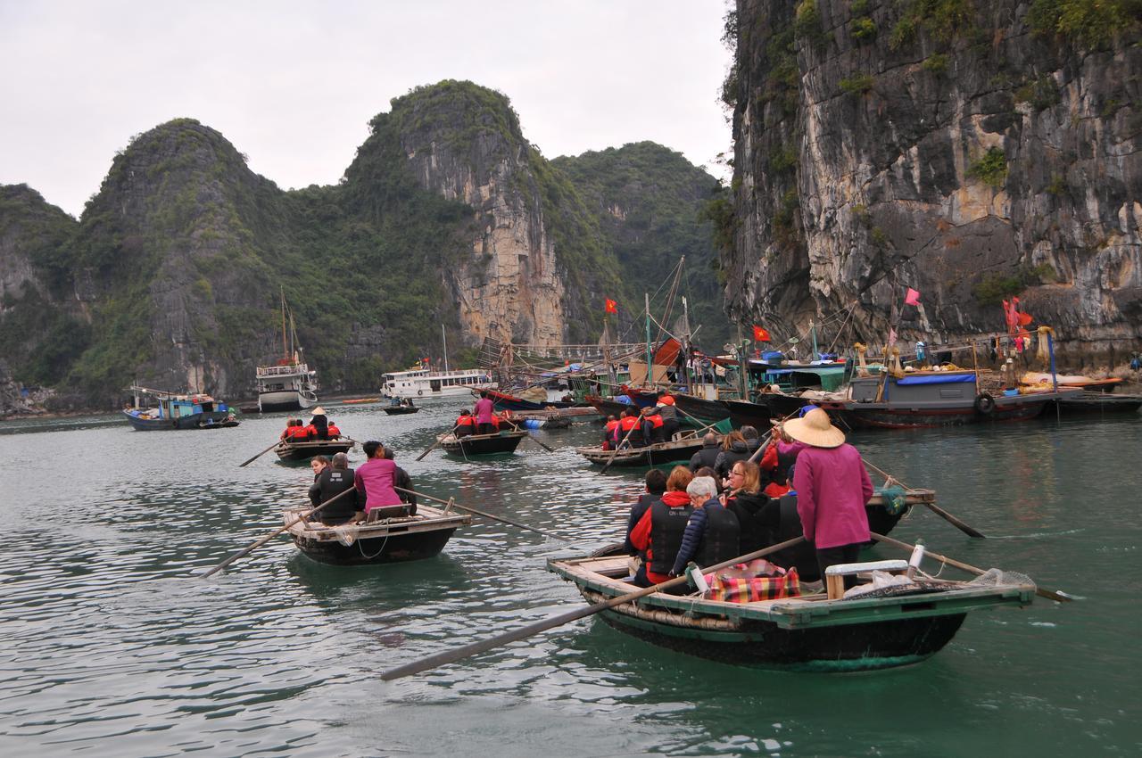 Margaret Cruises Hotel Ha Long Buitenkant foto