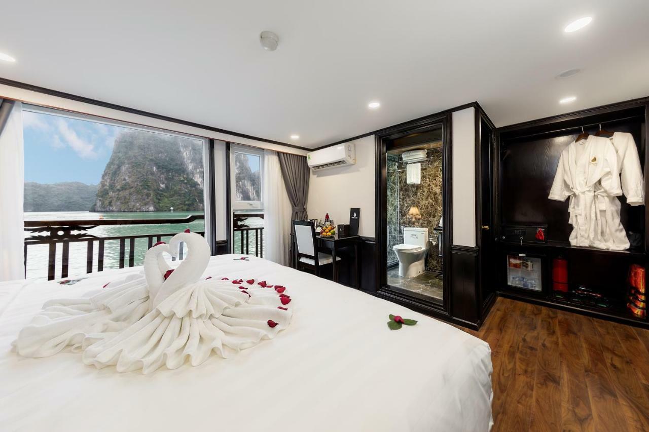 Margaret Cruises Hotel Ha Long Buitenkant foto